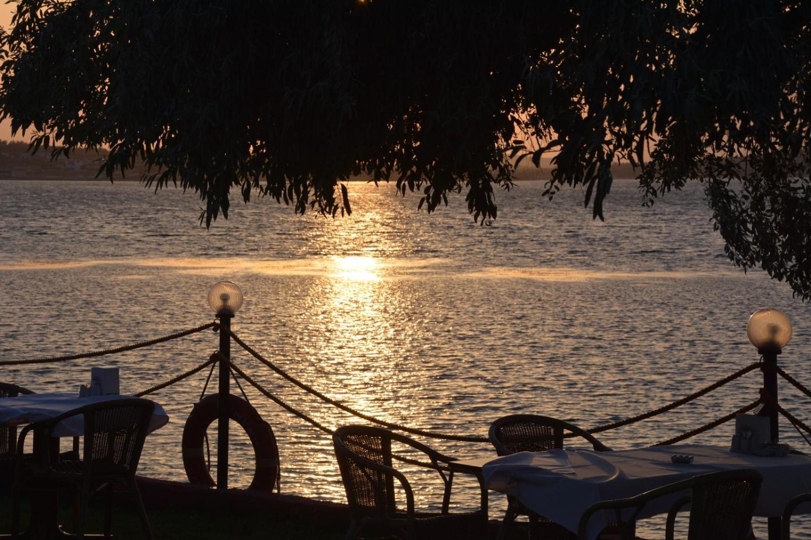 Cunda Asiyan Otel Ayvalı المظهر الخارجي الصورة